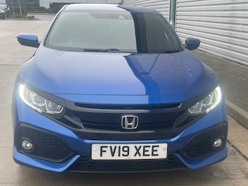 Used Honda Civic 2019 for sale - 77195767: Photo