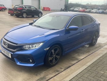 Used Honda Civic 2019 for sale - 77195767: Photo