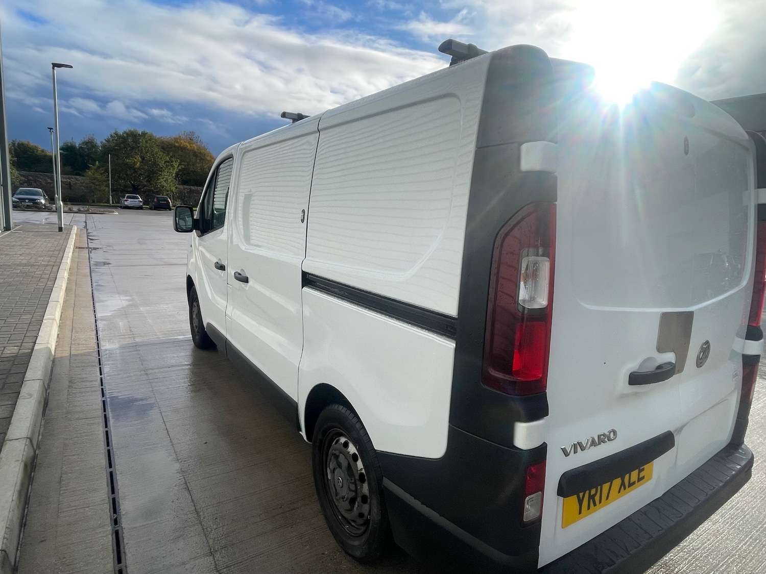 Used Vauxhall Vivaro 2017 for sale - 76368998: Photo 5