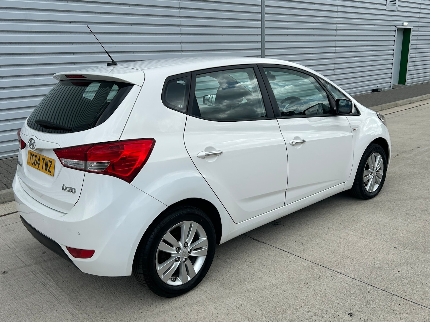 Vehicle 4