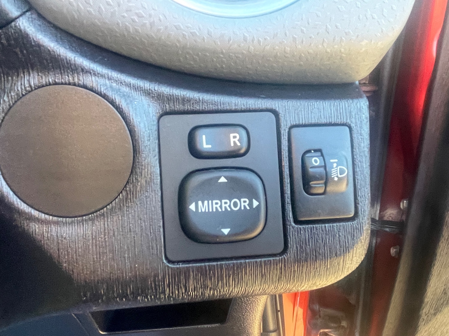 Used Toyota Yaris 2012 for sale - 76767448: Photo 18