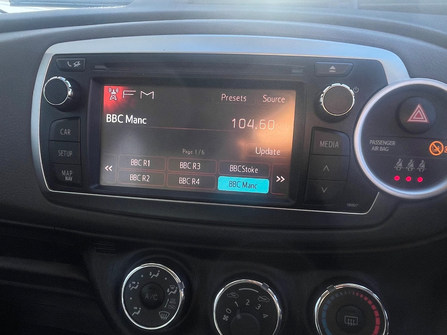 Used Toyota Yaris 2012 for sale - 76767448: Photo 22