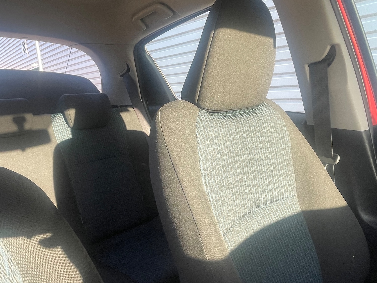 Used Toyota Yaris 2012 for sale - 76767448: Photo 25