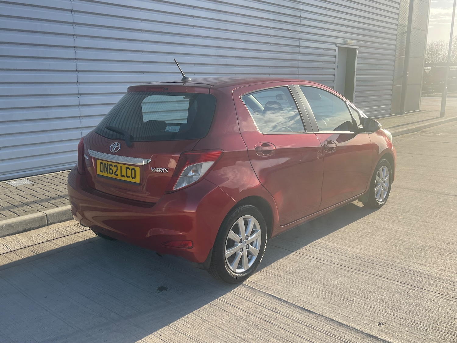 Used Toyota Yaris 2012 for sale - 76767448: Photo 6