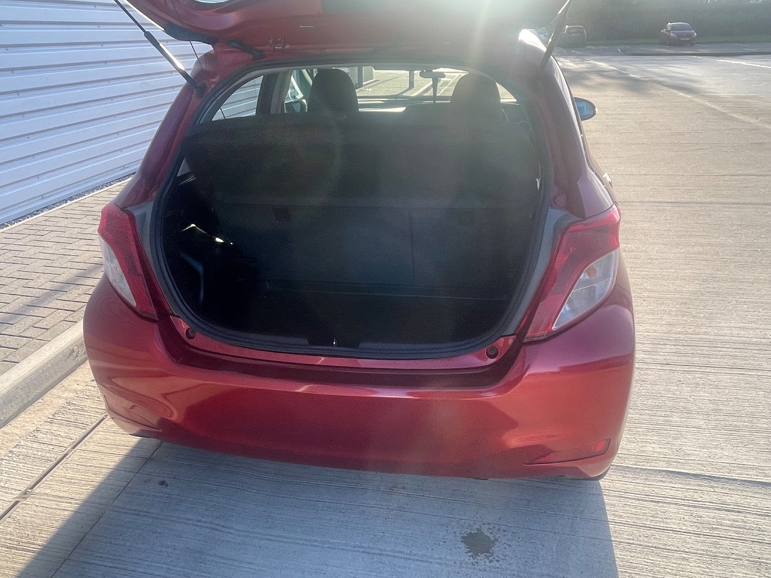 Used Toyota Yaris 2012 for sale - 76767448: Photo 8