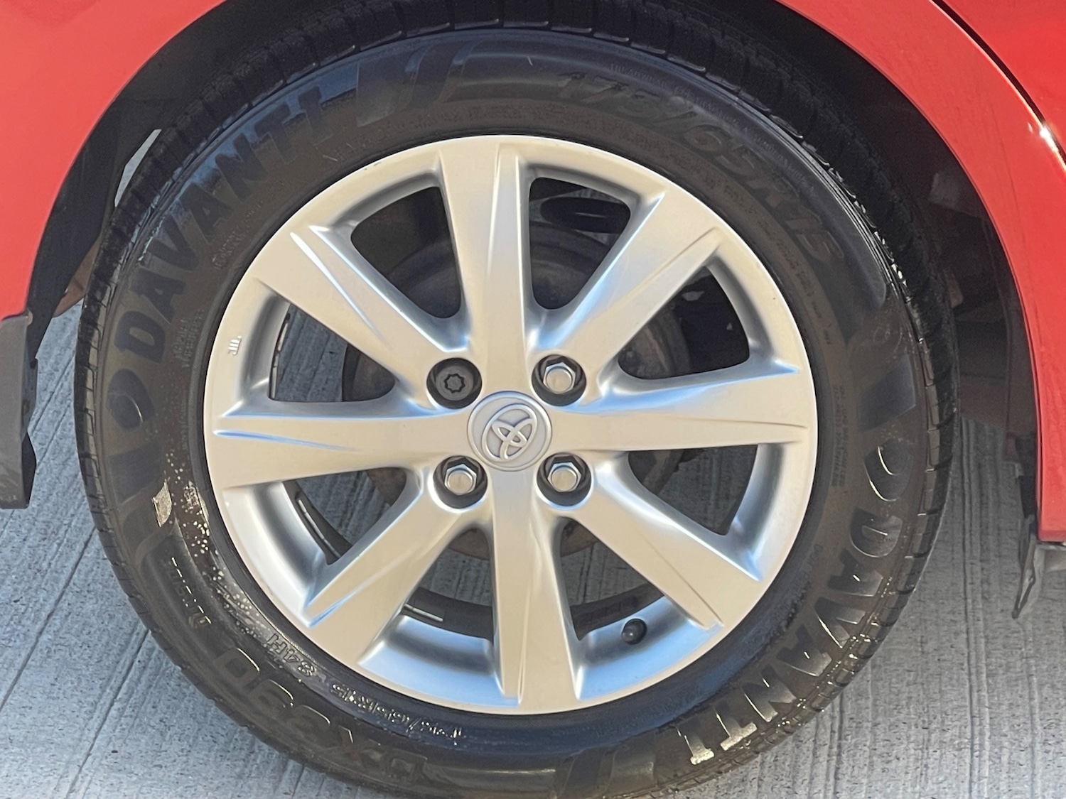 Used Toyota Yaris 2012 for sale - 76767448: Photo 9