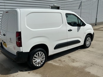 Used Peugeot Partner 2022 for sale - 75468437: Photo