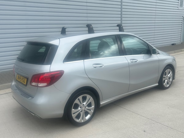 Used Mercedes-Benz B-Class 2015 for sale - 75662385: Photo 4