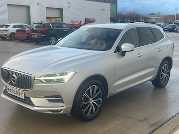 Used Volvo XC60 2018 for sale - 76697878: Photo