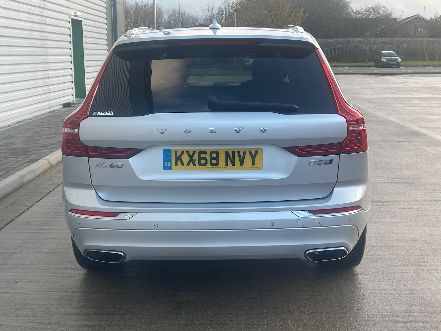 Used Volvo XC60 2018 for sale - 76697878: Photo 8