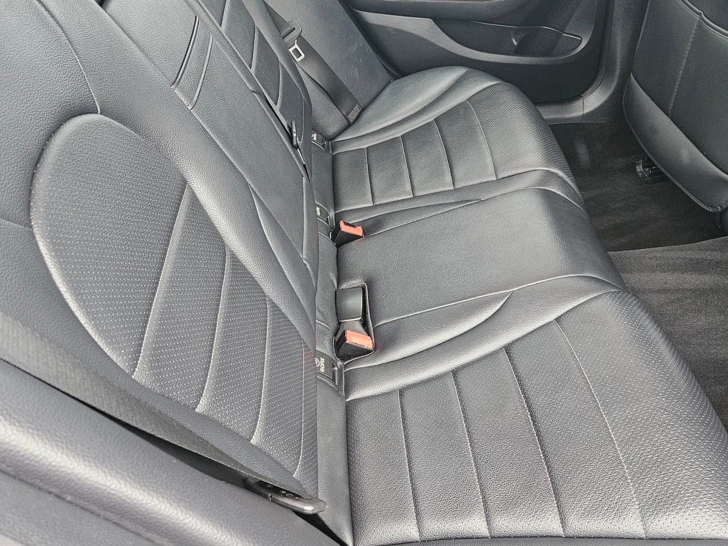 Used Mercedes-Benz C Class 2015 for sale - 77403959: Photo 16