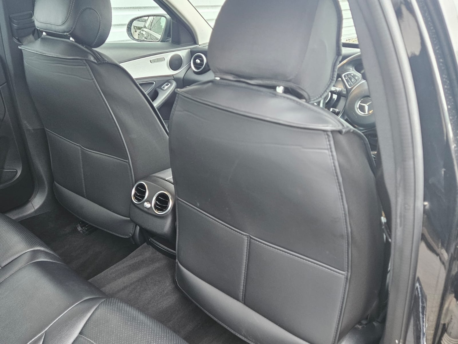 Used Mercedes-Benz C Class 2015 for sale - 77403959: Photo 17