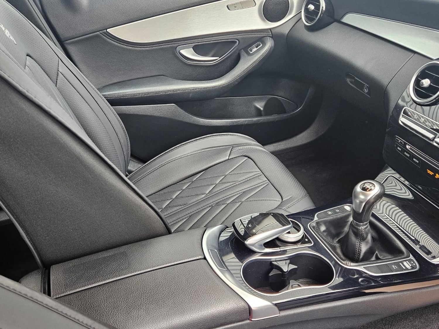 Used Mercedes-Benz C Class 2015 for sale - 77403959: Photo 18