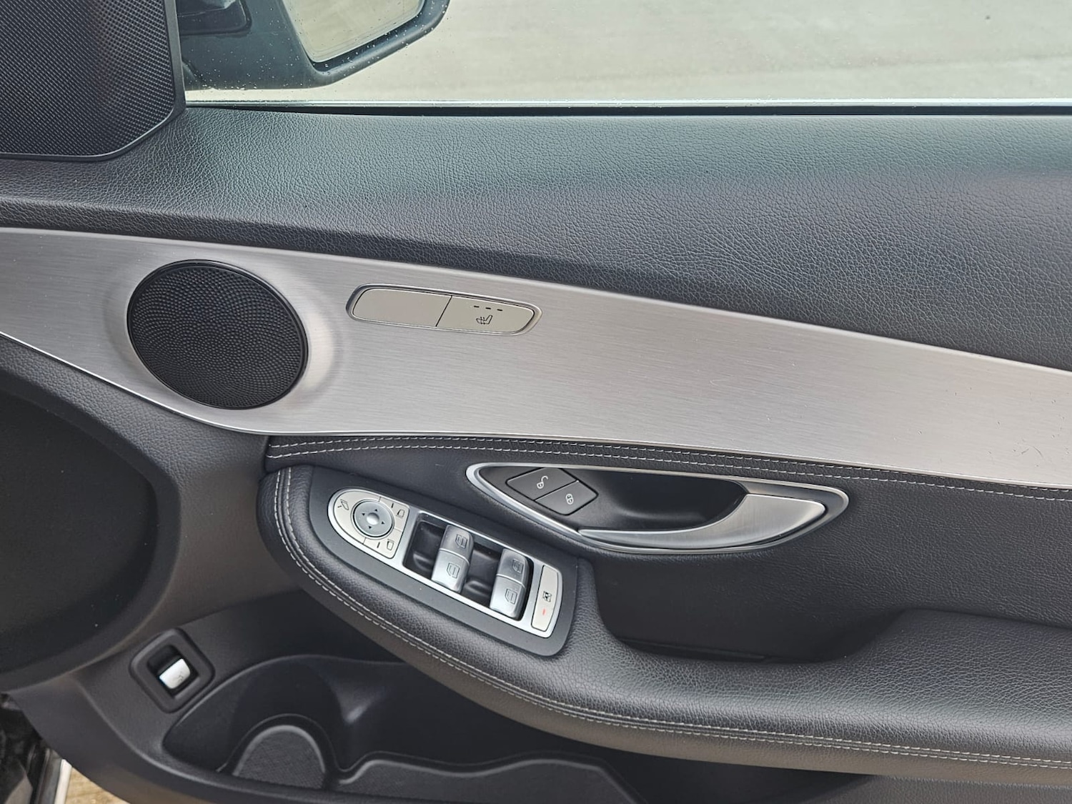 Used Mercedes-Benz C Class 2015 for sale - 77403959: Photo 19