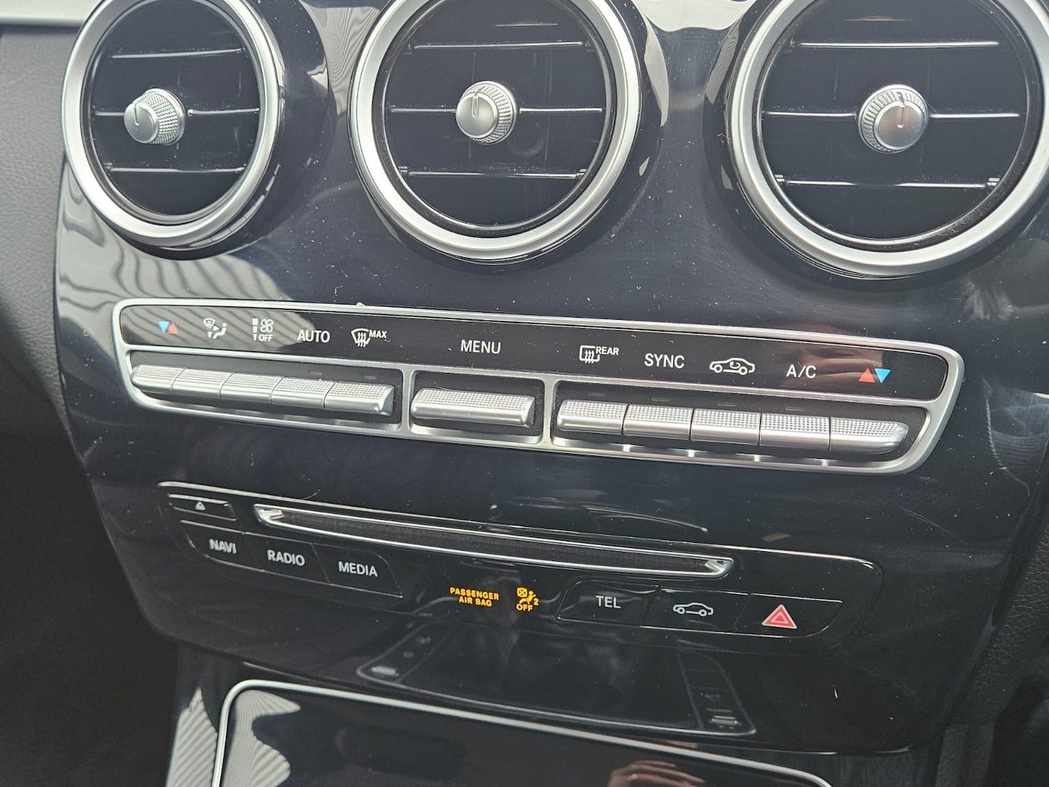 Used Mercedes-Benz C Class 2015 for sale - 77403959: Photo 22