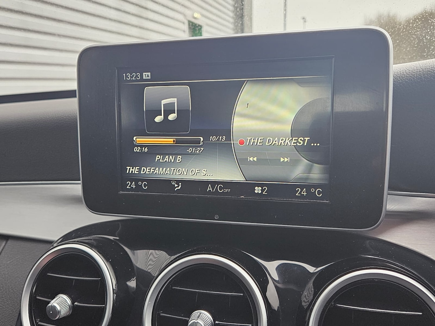 Used Mercedes-Benz C Class 2015 for sale - 77403959: Photo 24