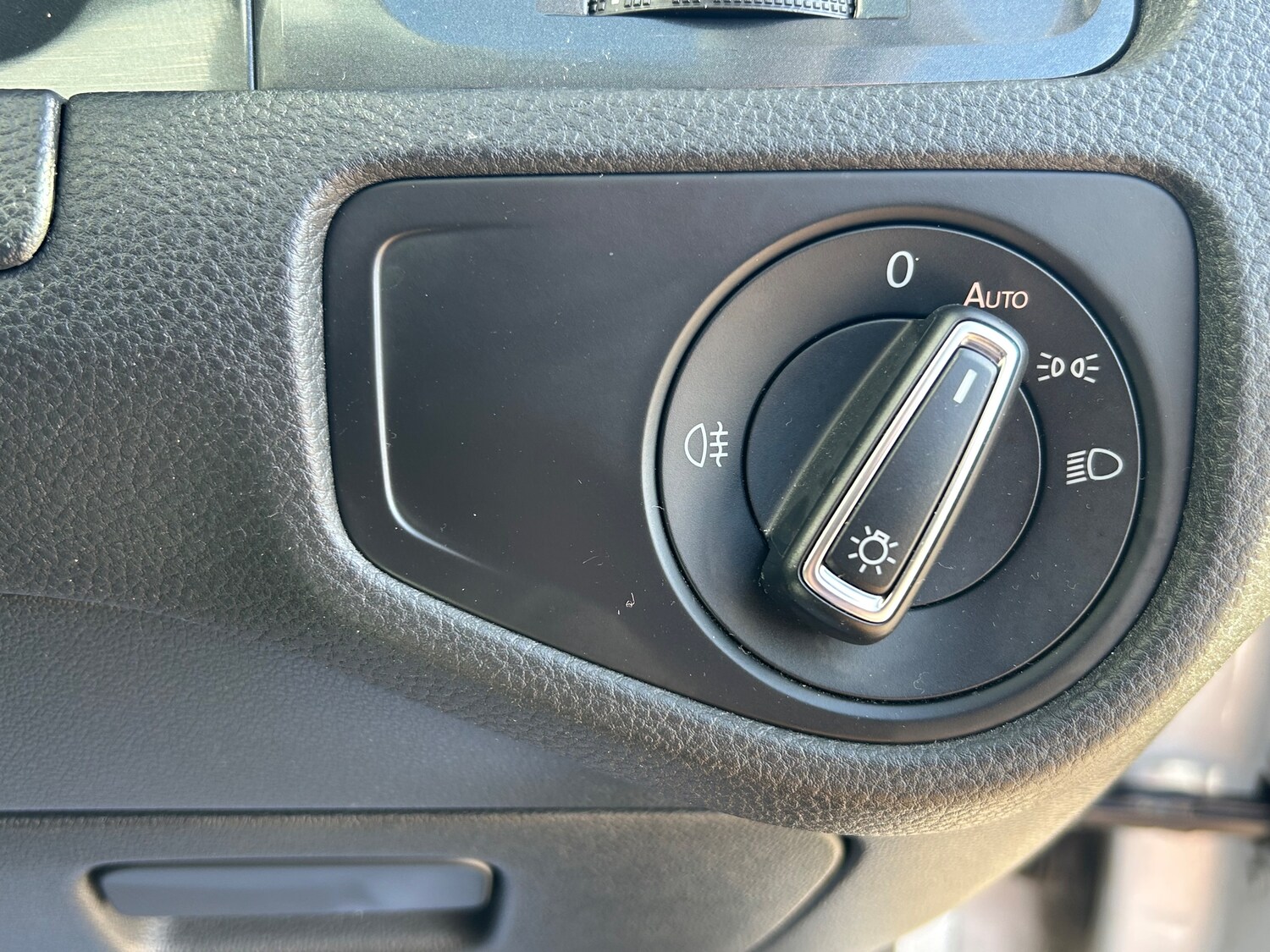 Used Volkswagen Golf 2018 for sale - 78177245: Photo 25