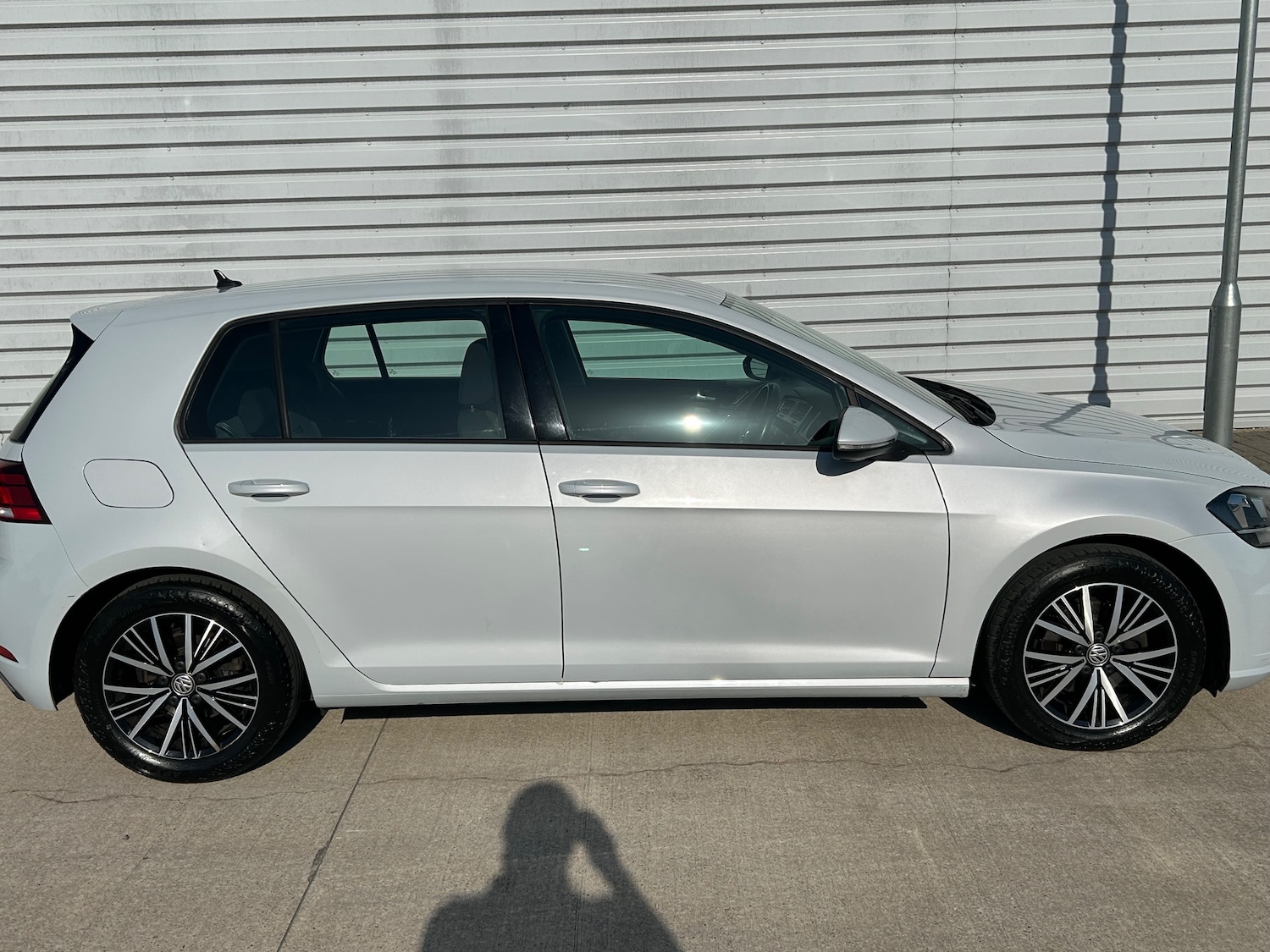 Used Volkswagen Golf 2018 for sale - 78177245: Photo 3