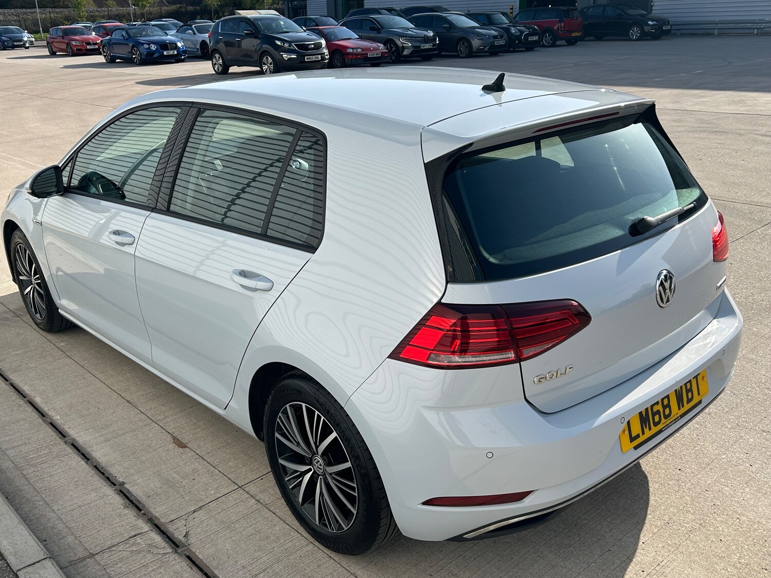 Used Volkswagen Golf 2018 for sale - 78177245: Photo 6