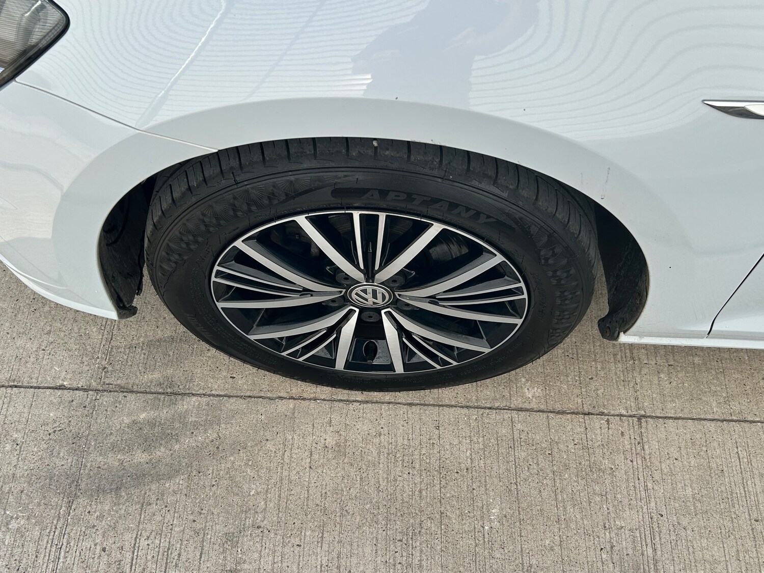 Used Volkswagen Golf 2018 for sale - 78177245: Photo 8