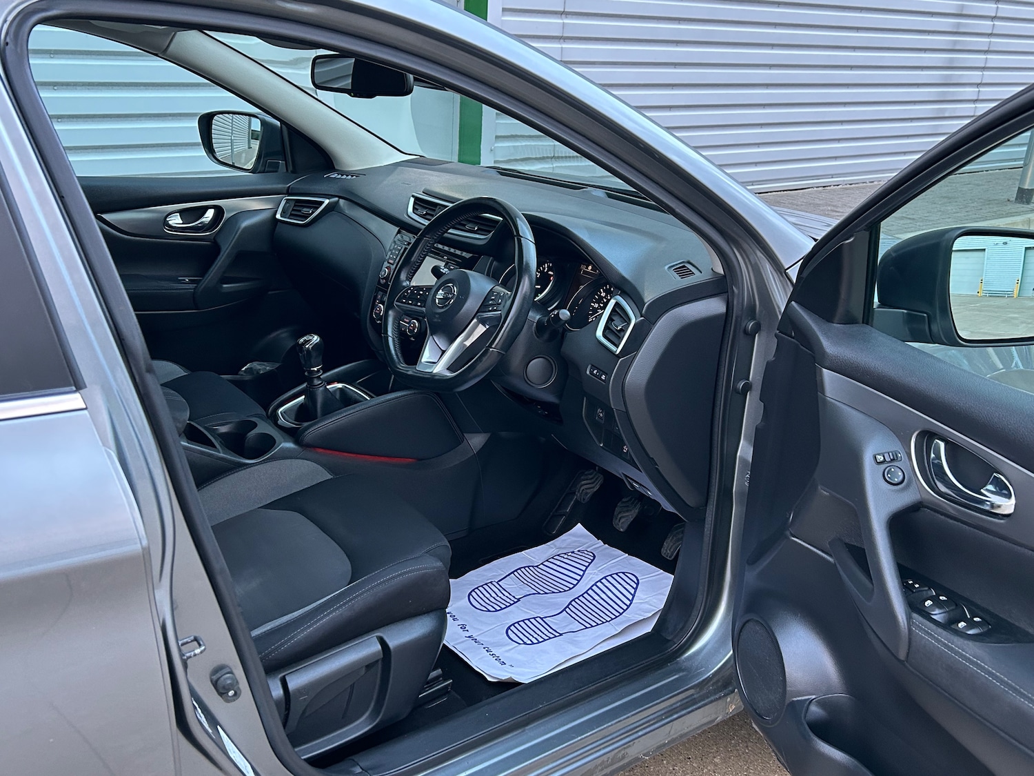 Used Nissan Qashqai 2018 for sale - 76685523: Photo 14