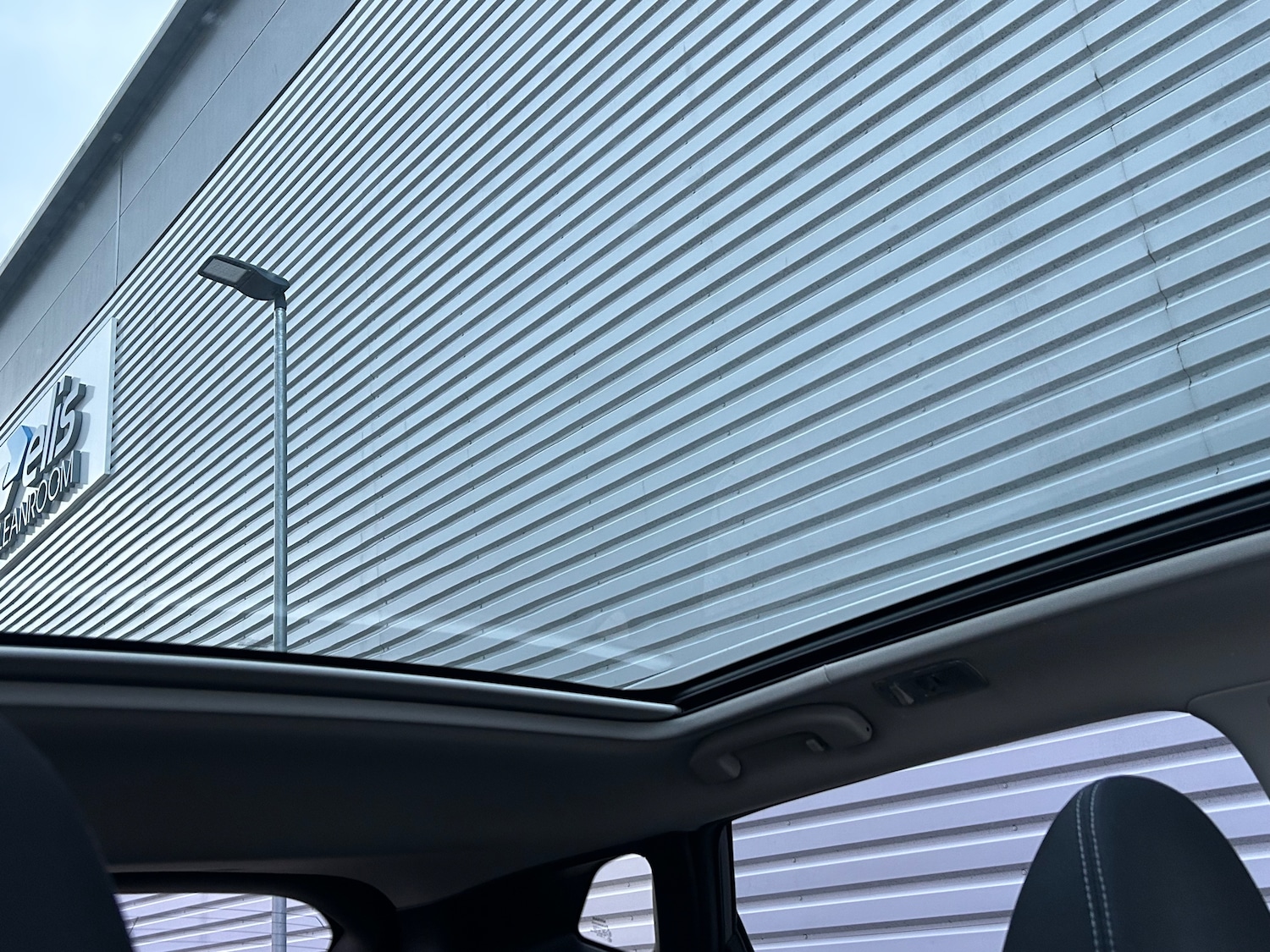 Used Nissan Qashqai 2018 for sale - 76685523: Photo 23