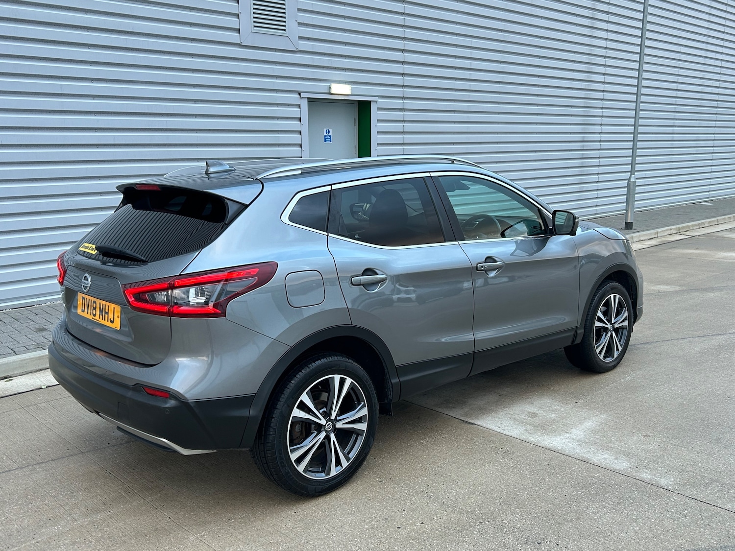 Used Nissan Qashqai 2018 for sale - 76685523: Photo 4