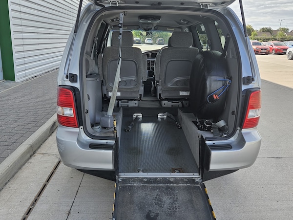 Used Kia Sedona 2005 for sale - 75690256: Photo 13