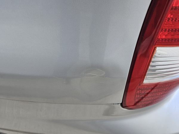 Used Kia Sedona 2005 for sale - 75690256: Photo 24