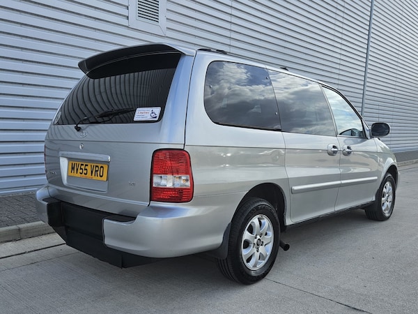 Used Kia Sedona 2005 for sale - 75690256: Photo 5