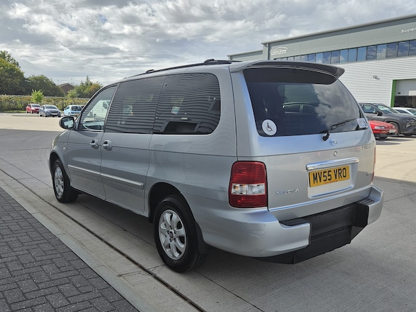 Used Kia Sedona 2005 for sale - 75690256: Photo 7