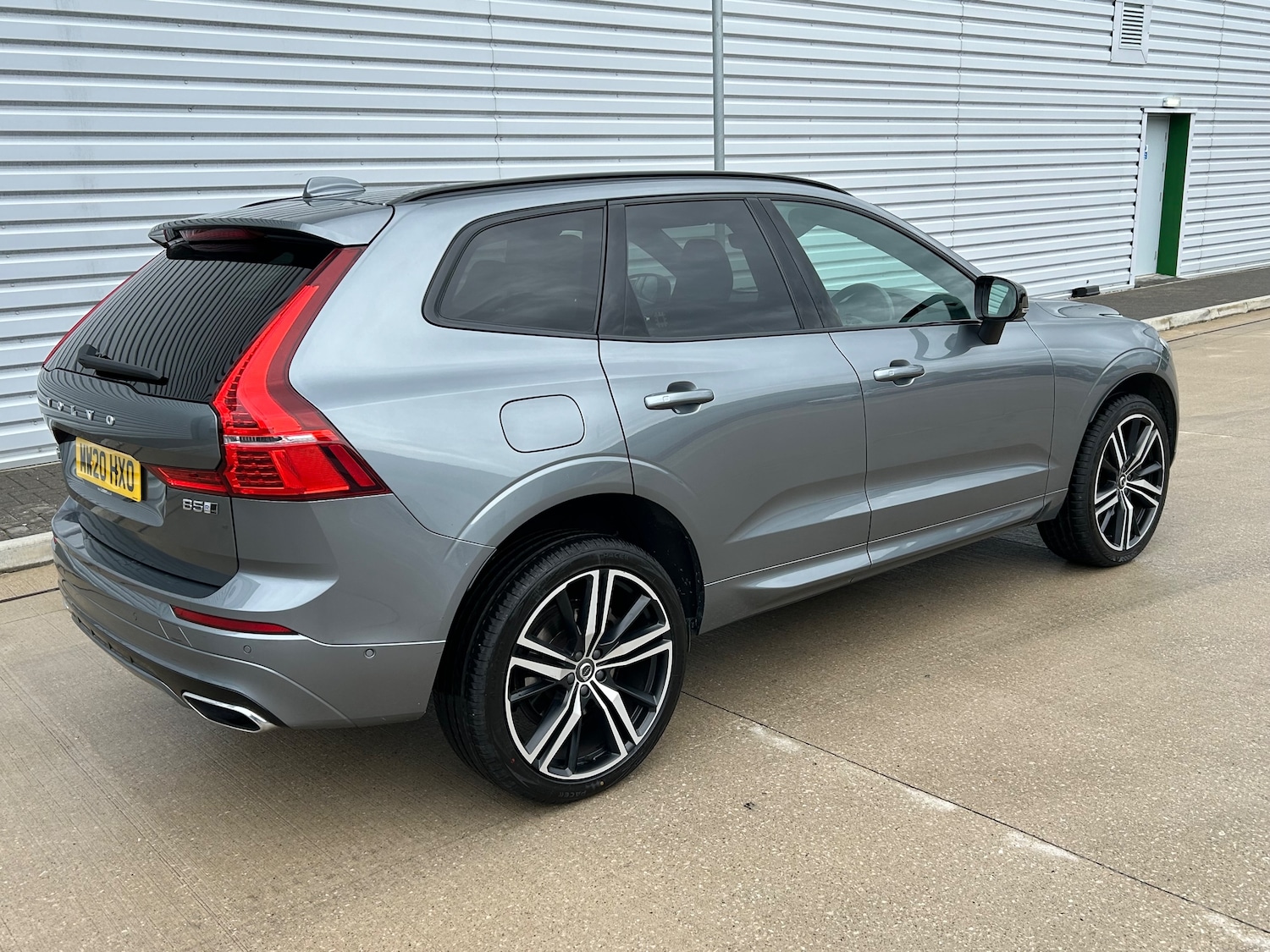 Used Volvo XC60 2020 for sale - 77106813: Photo 5