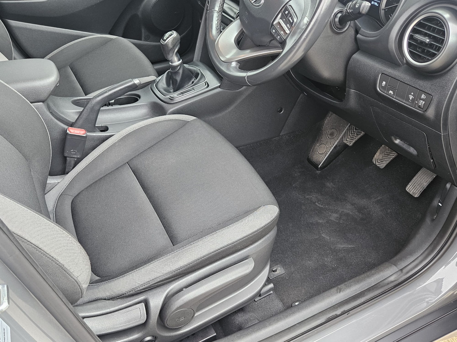 Used Hyundai KONA 2018 for sale - 76773510: Photo 14