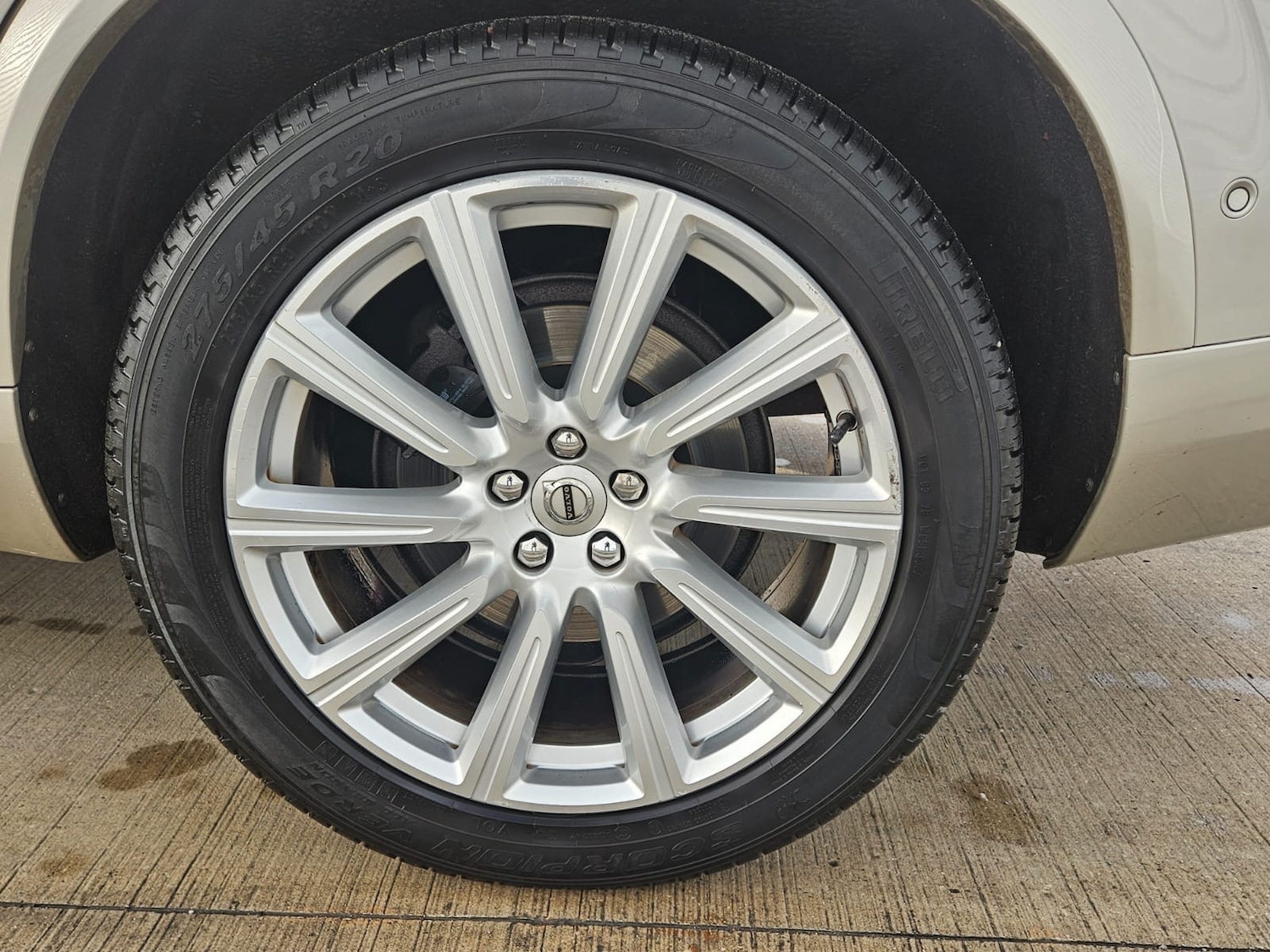 Used Volvo XC90 2015 for sale - 76798677: Photo 10