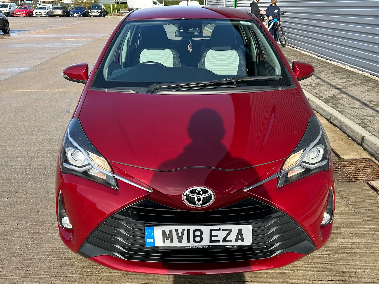 Used Toyota Yaris 2018 for sale - 76395587: Photo 2