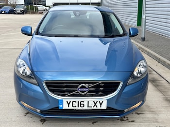 Used Volvo V40 2016 for sale - 77974077: Photo