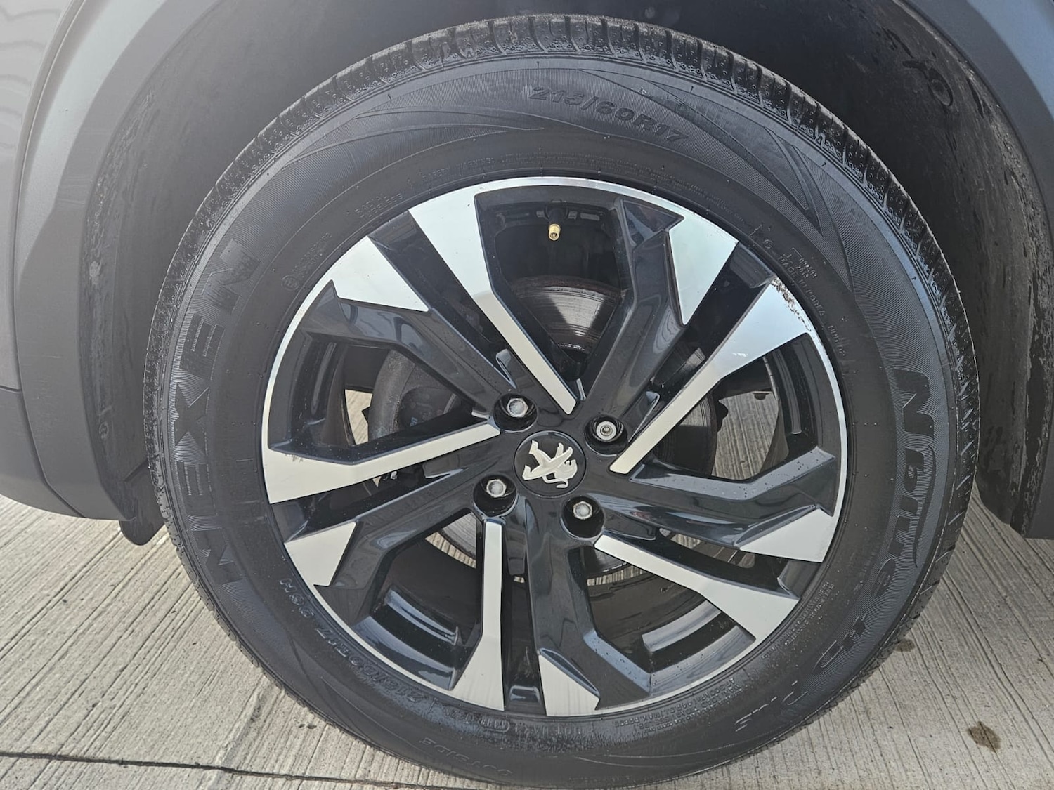 Used Peugeot 2008 2023 for sale - 77125227: Photo 12