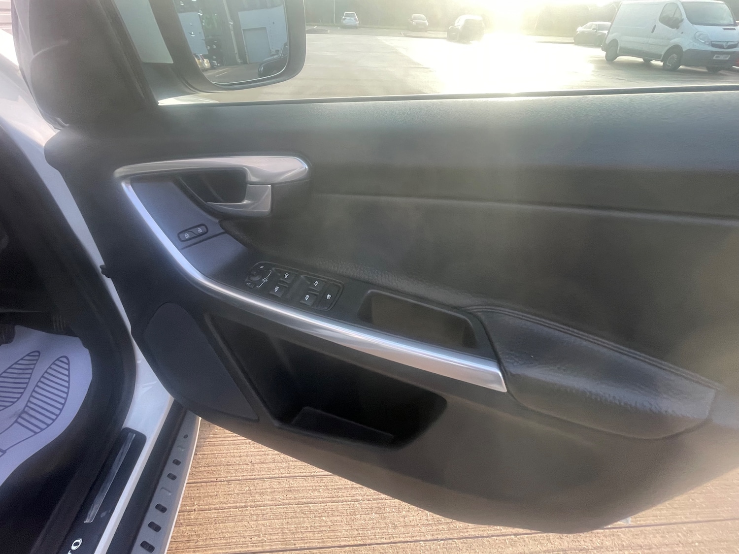 Used Volvo XC60 2013 for sale - 77026687: Photo 17