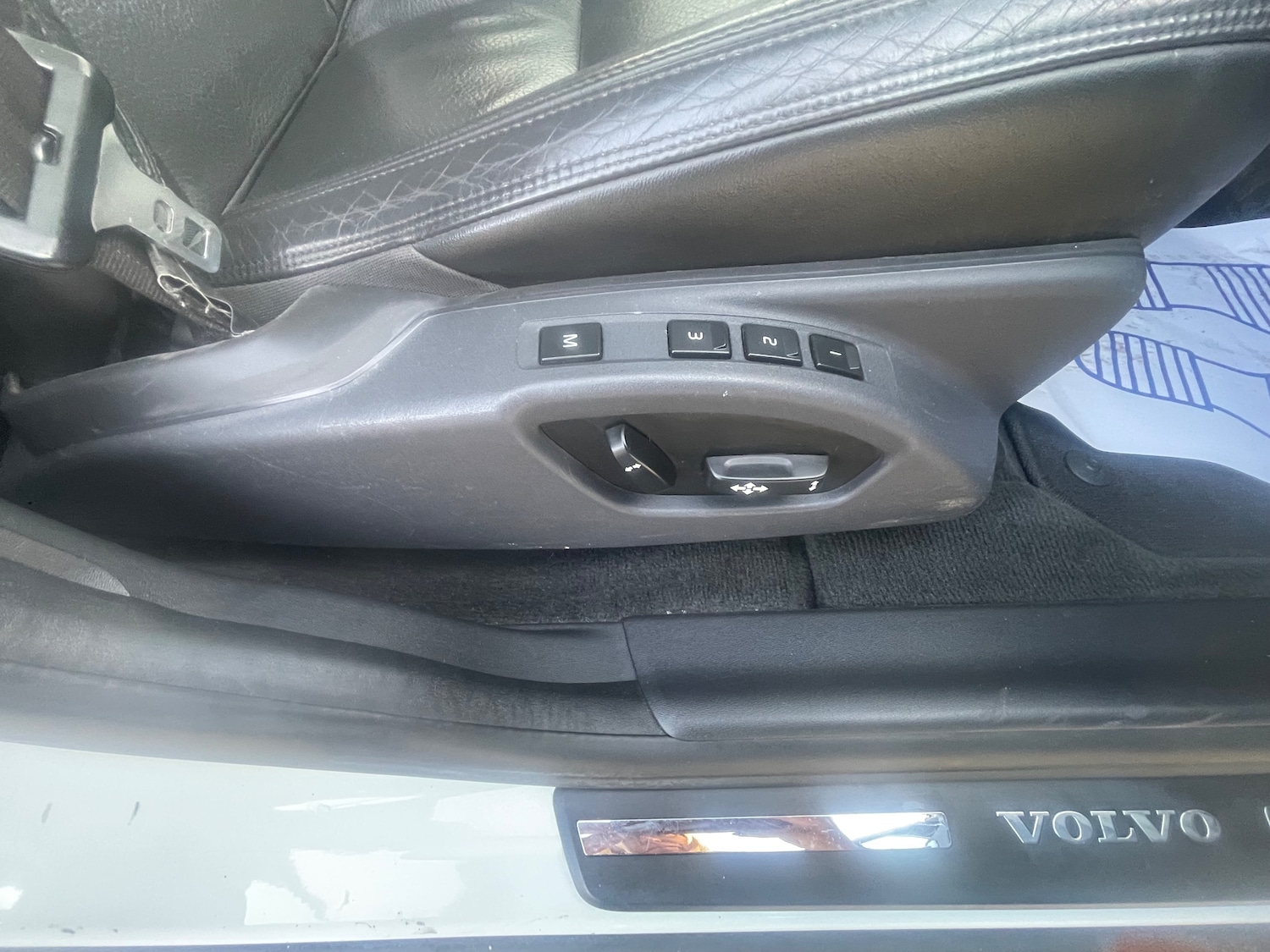 Used Volvo XC60 2013 for sale - 77026687: Photo 19