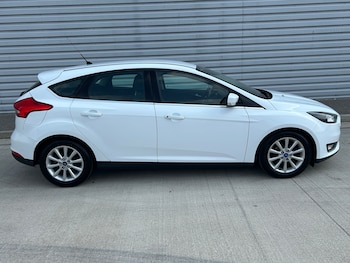 Used Ford Focus 2015 for sale - 79222629: Photo