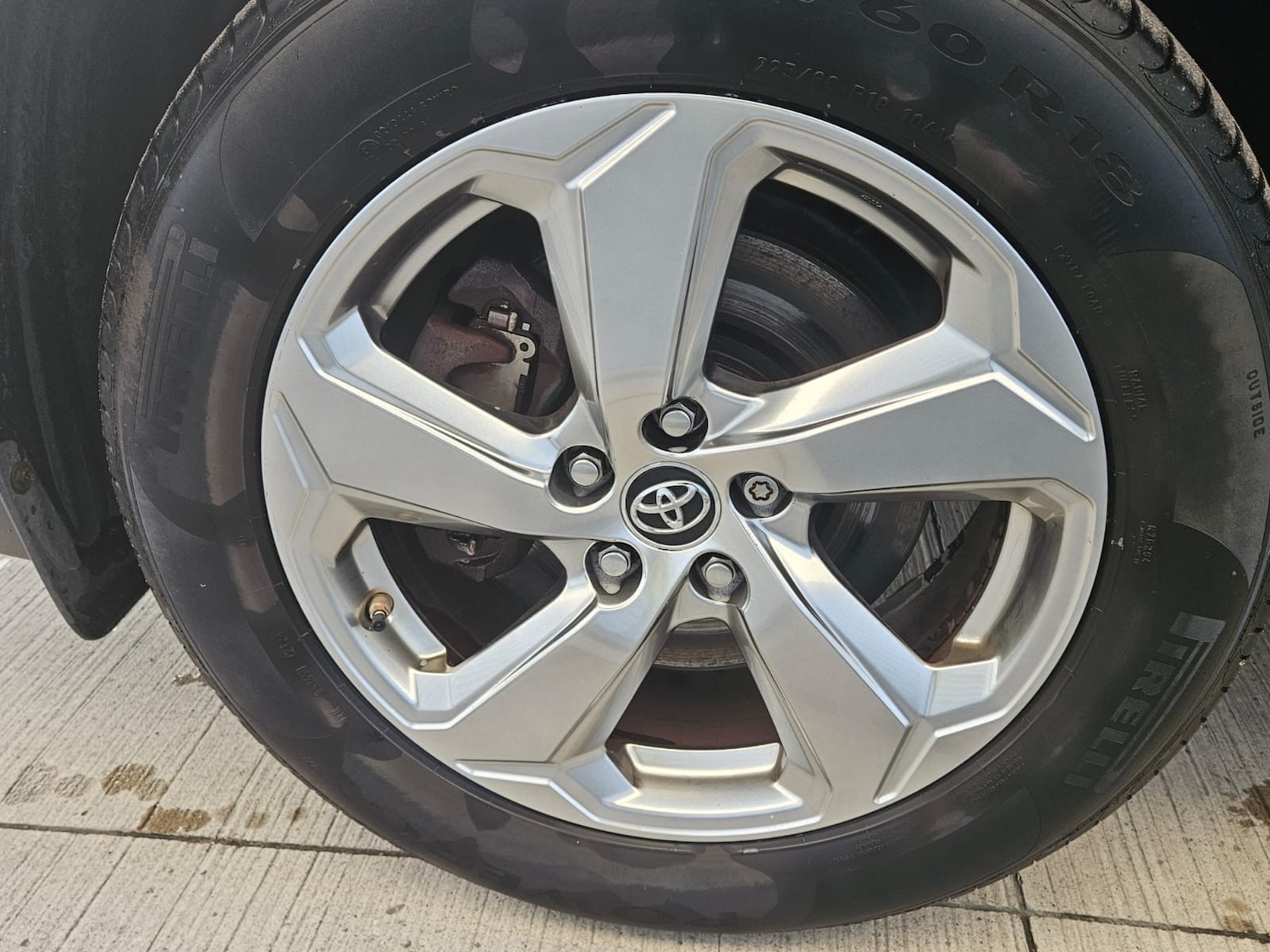 Used Toyota RAV4 2019 for sale - 76972930: Photo 19