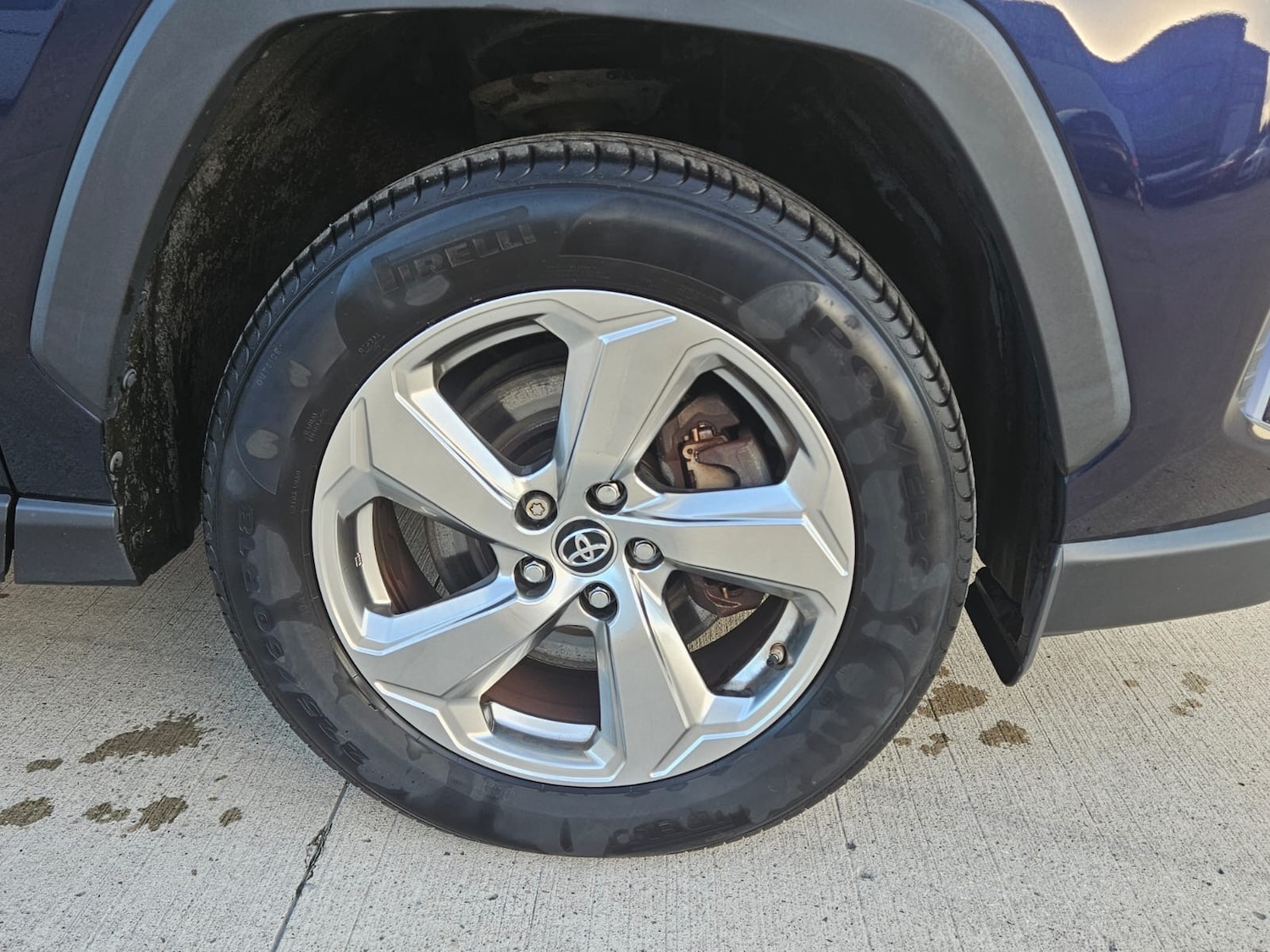 Used Toyota RAV4 2019 for sale - 76972930: Photo 21