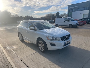 2013 (13) - 2.4 D4 R-Design SUV 5dr Diesel Geartronic AWD Euro 5 (163 ps)