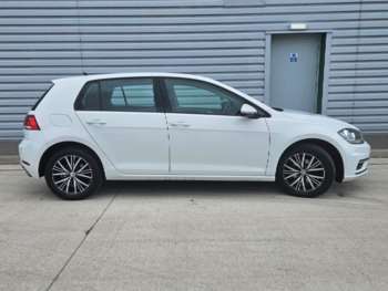 Used Volkswagen Golf 2018 for sale - 75277557: Photo