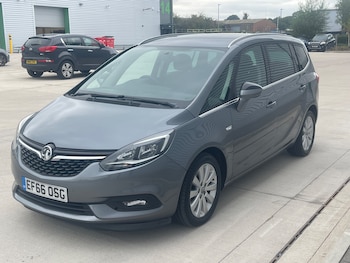 Used Vauxhall Zafira Tourer 2016 for sale - 75620900: Photo