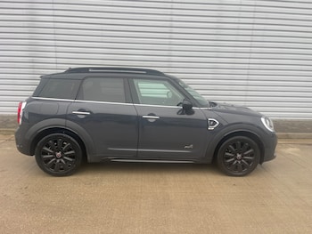 Used MINI Countryman 2018 for sale - 77195769: Photo