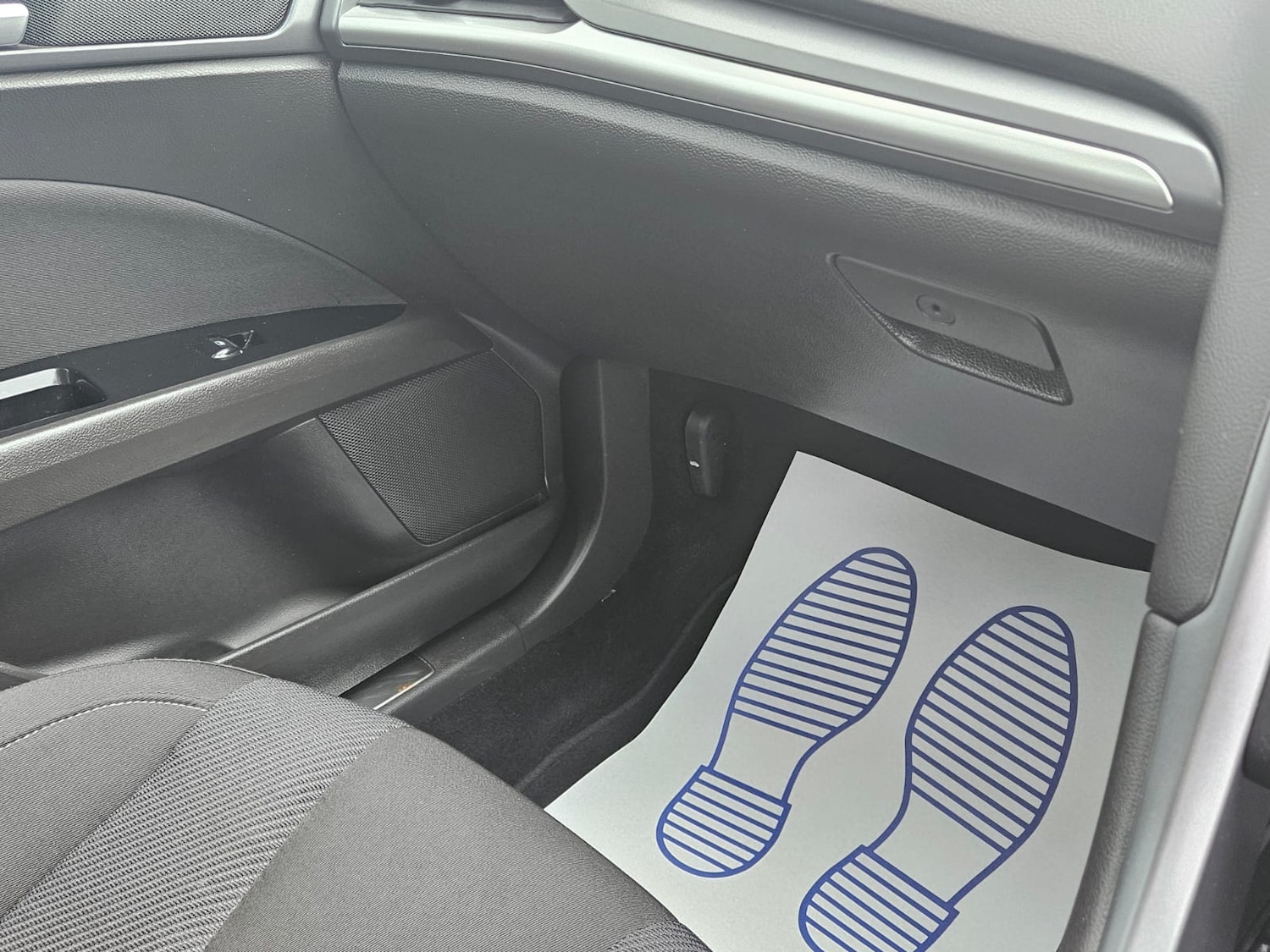 Used Ford Mondeo 2015 for sale - 77715563: Photo 22