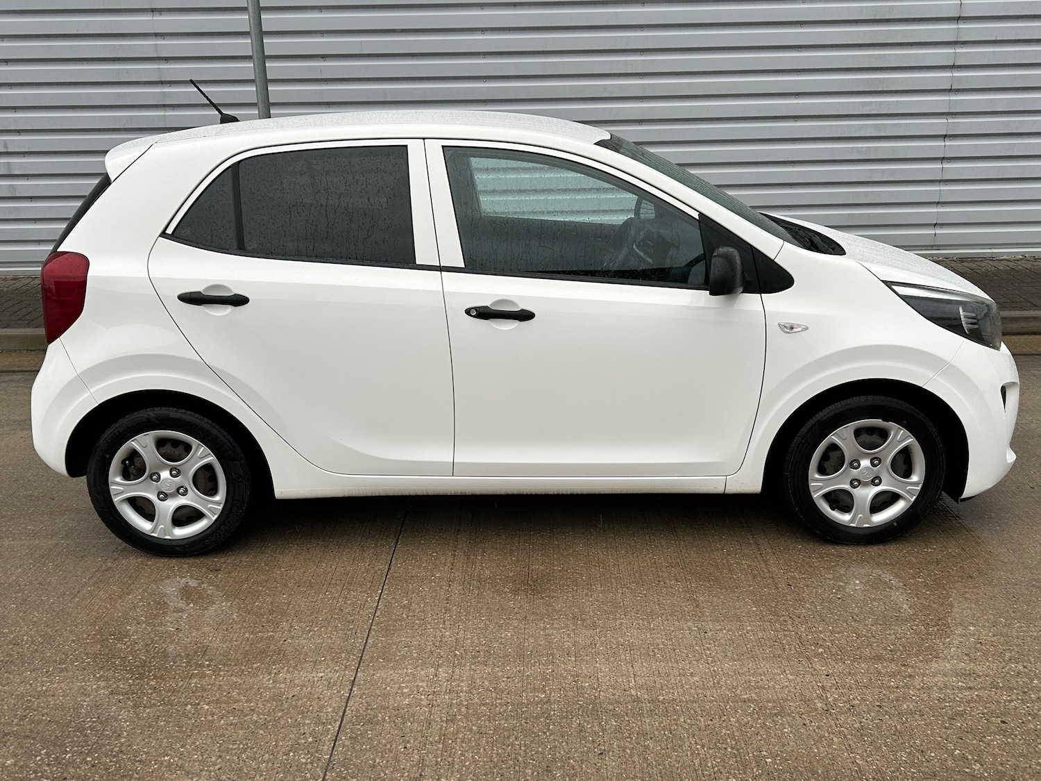 Used Kia Picanto 2018 for sale - 77529294: Photo 4