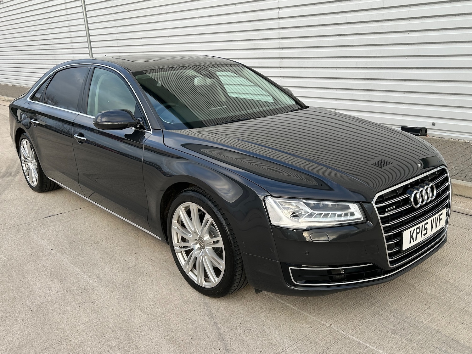 Used Audi A8 2015 for sale - 76896427: Photo 1