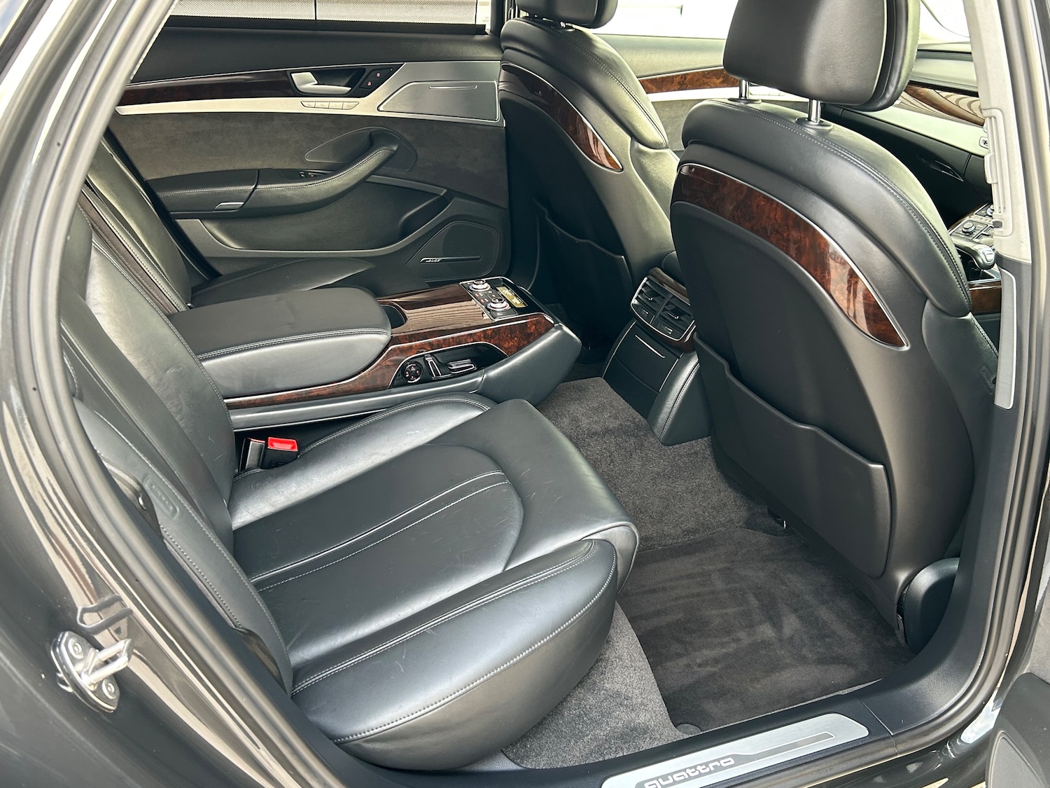 Used Audi A8 2015 for sale - 76896427: Photo 15